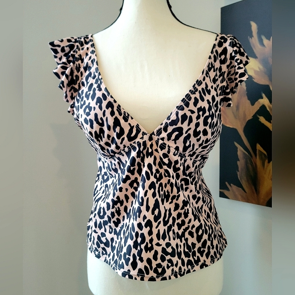 SHEIN Swim wear Pink Black Leopard Print Ruffle Sleeve V-Neck Top Medium Large L